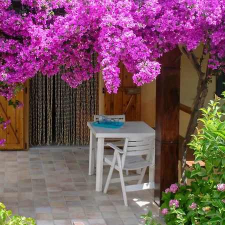 Apartman La Casa Di Giacomo E Graziella Villaggio Tamerici San Teodoro